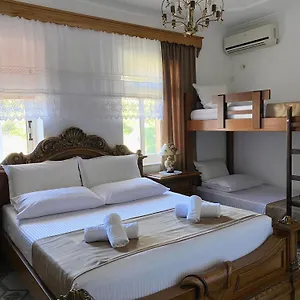 Yuri Appartamento Gjirokastër